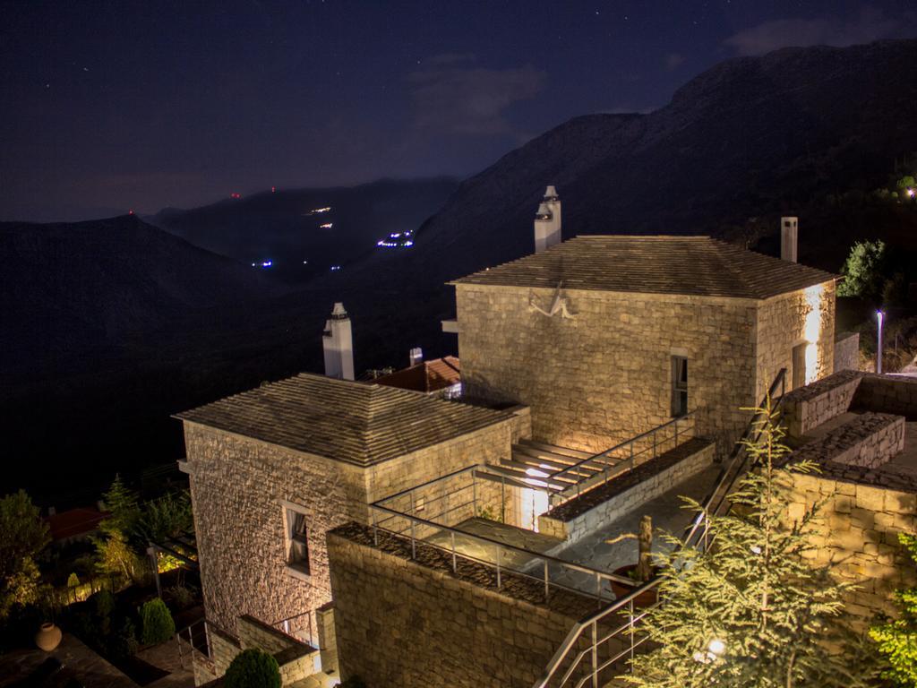 Elafivolia Arachova Suites Exteriör bild