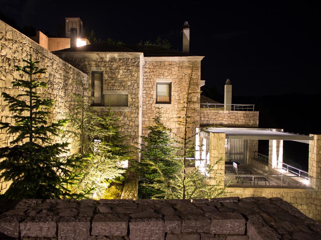 Elafivolia Arachova Suites Exteriör bild