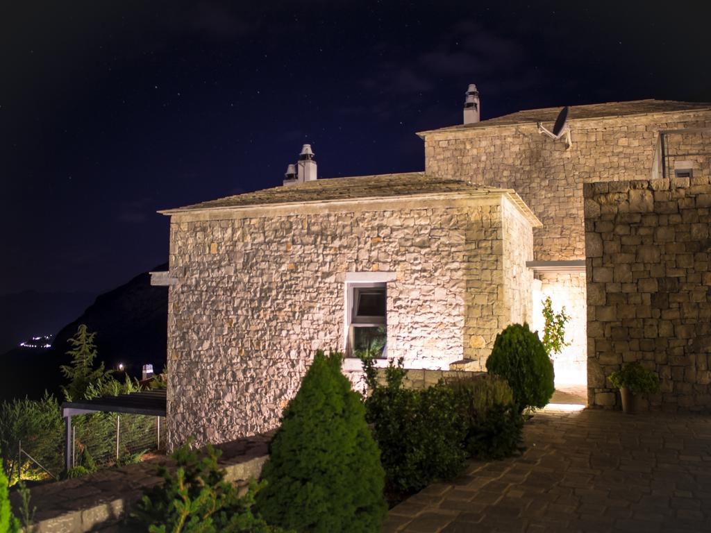 Elafivolia Arachova Suites Exteriör bild