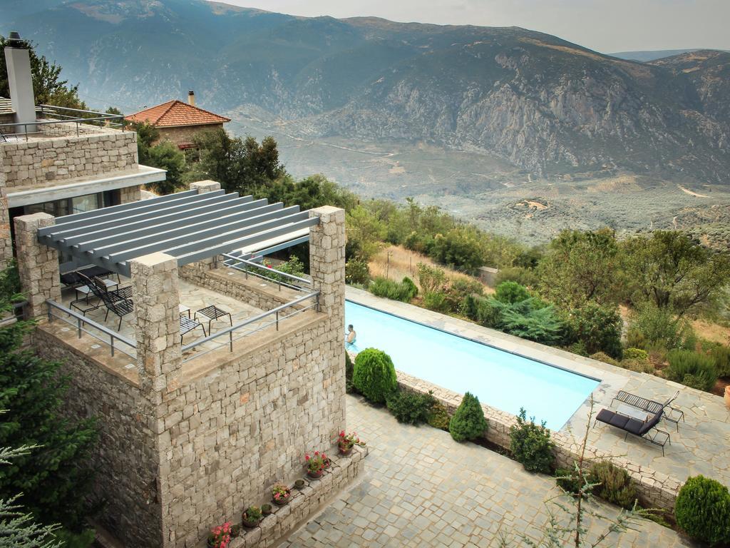 Elafivolia Arachova Suites Exteriör bild